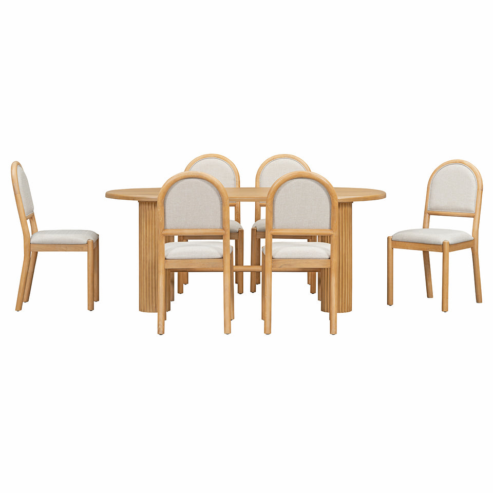 Dining table detail